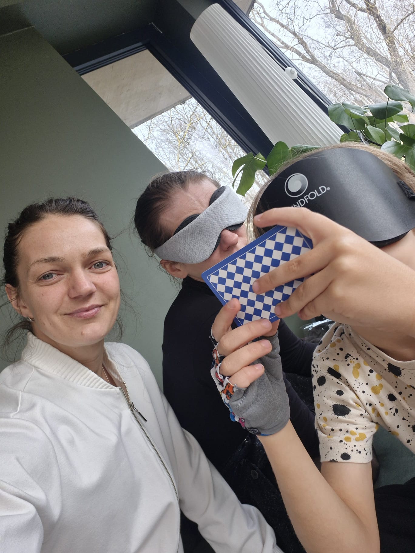 Ģimene kopā piedalās aktivitātēs